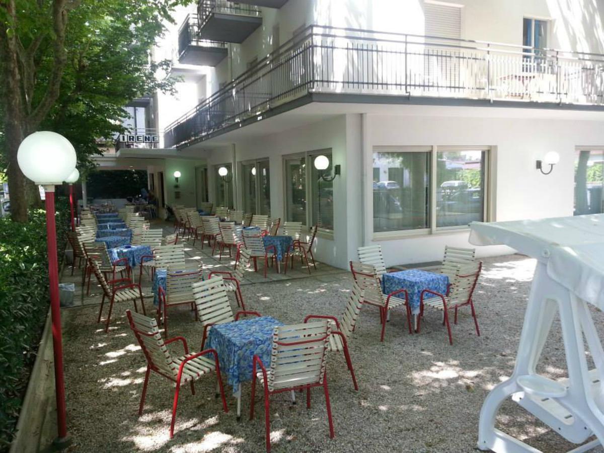 Hotel Irene Риччоне Экстерьер фото